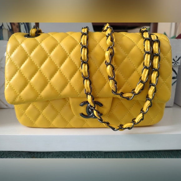 nobrand Handbags - 💛 Beautiful Double Flap Bag!